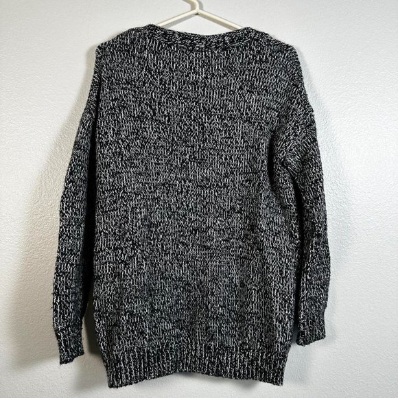 Loft Grey Sweater - Picture 4 of 4